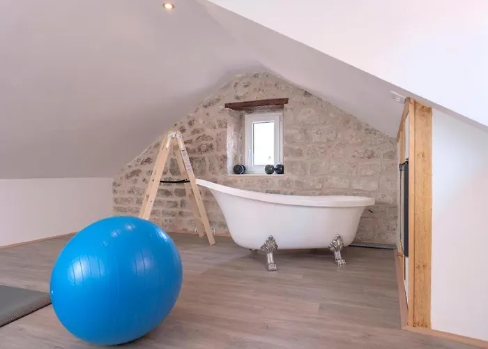 Golubica 別荘 スタリー・グラード